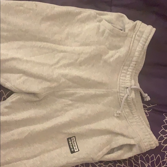 ADIDAS GREY SWEATS - Picture 5 of 5